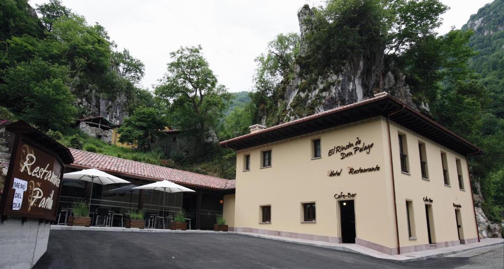 Hotel Rural - El Rincon De Don Pelayo Ковадонга Екстер'єр фото